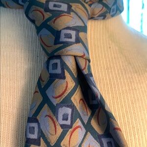 PAUL STUART ABSTRACT GEOMETRIC MODERNIST BRUTALIST 100% JAPAN SILK NECKTIE